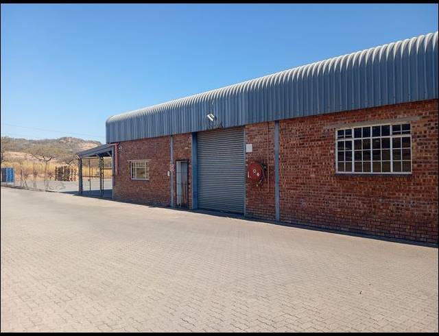 420M² WAREHOUSE TO LET IN ROCKY DRIFT